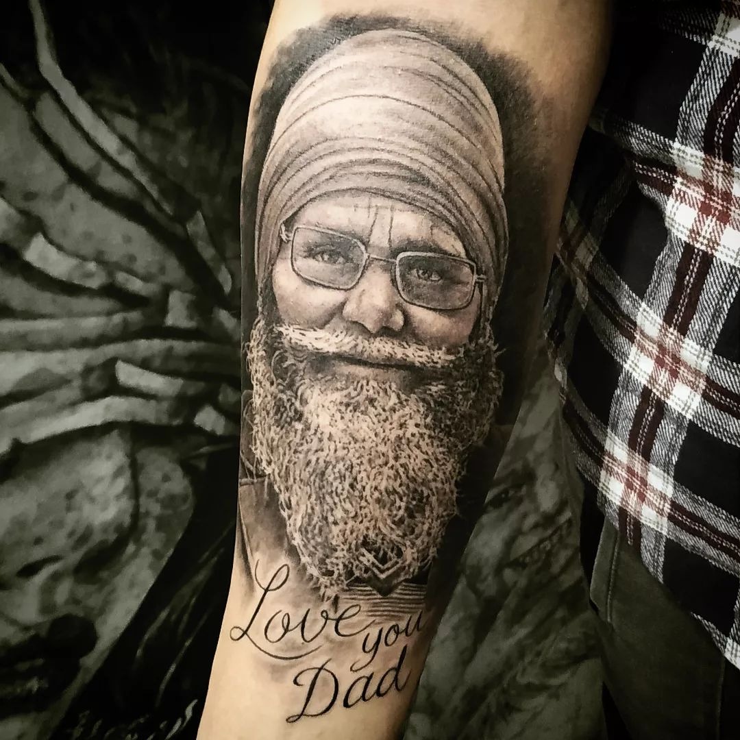 Retrato realista 'Love you Dad' por Heltattoo